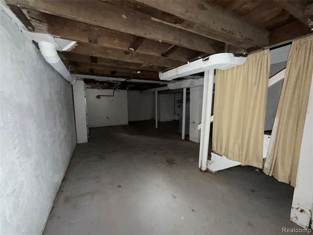 14901 Sorrento Street, Detroit, MI 48227