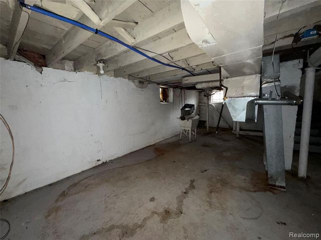 14901 Sorrento Street, Detroit, MI 48227