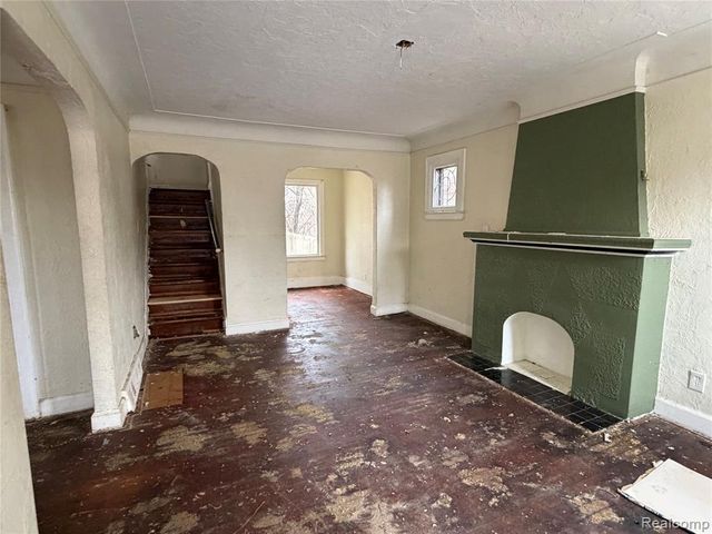 14901 Sorrento Street, Detroit, MI 48227