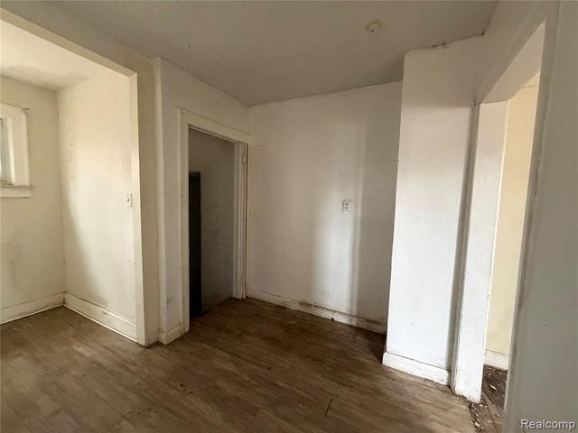 14901 Sorrento Street, Detroit, MI 48227