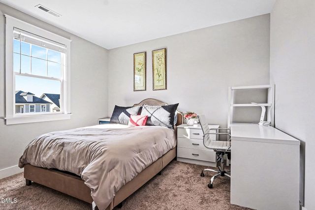 3322 Mission Olive Place, New Hill, NC 27562