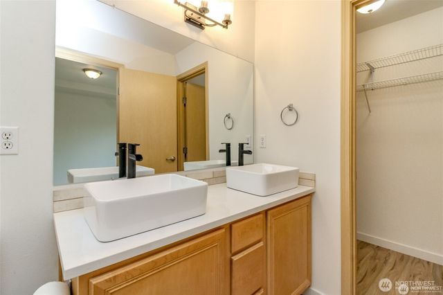 14810 68th Ave E, Puyallup, WA 98375