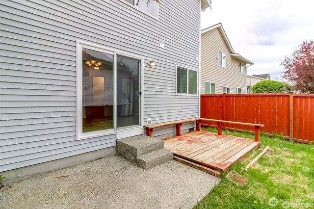 14810 68th Ave E, Puyallup, WA 98375