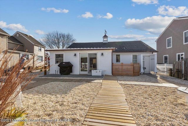 65 Pearce Avenue, Manasquan, NJ 08736