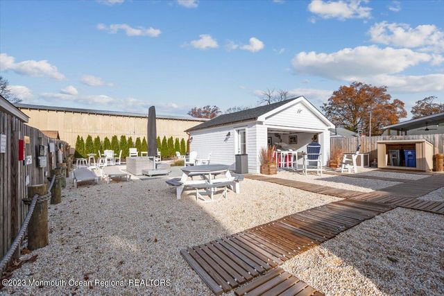 65 Pearce Avenue, Manasquan, NJ 08736