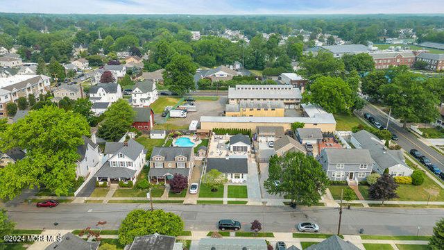 65 Pearce Avenue, Manasquan, NJ 08736