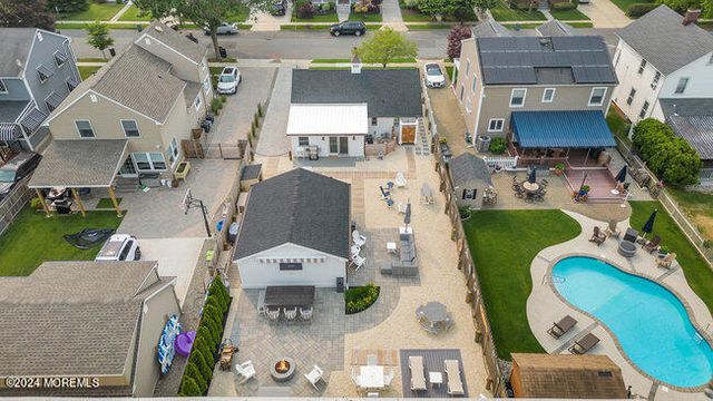 65 Pearce Avenue, Manasquan, NJ 08736