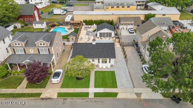 65 Pearce Avenue, Manasquan, NJ 08736
