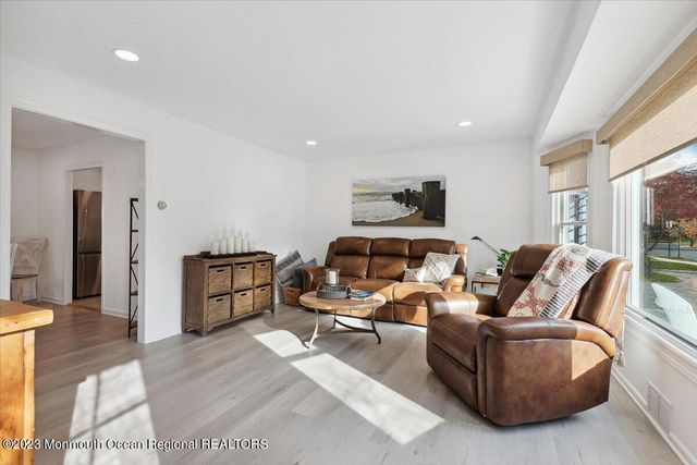 65 Pearce Avenue, Manasquan, NJ 08736