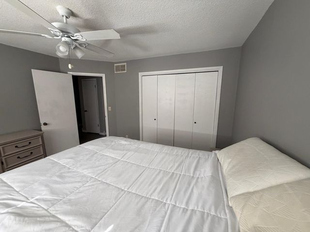 9421 W 16th St No., Wichita, KS 67212