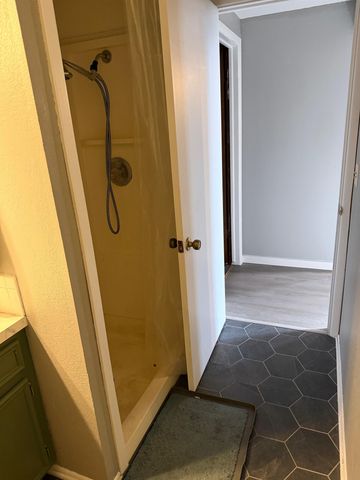 9421 W 16th St No., Wichita, KS 67212