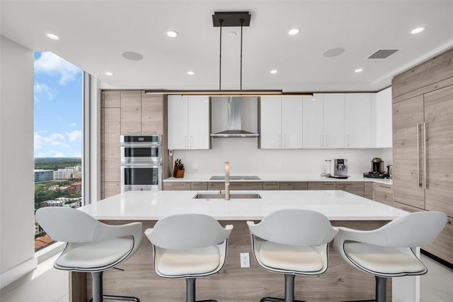 301 1ST STREET S 2501, St Petersburg, FL 33701