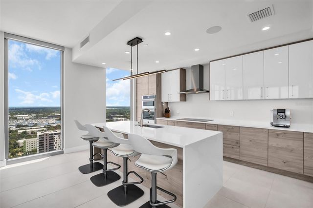301 1ST STREET S 2501, St Petersburg, FL 33701
