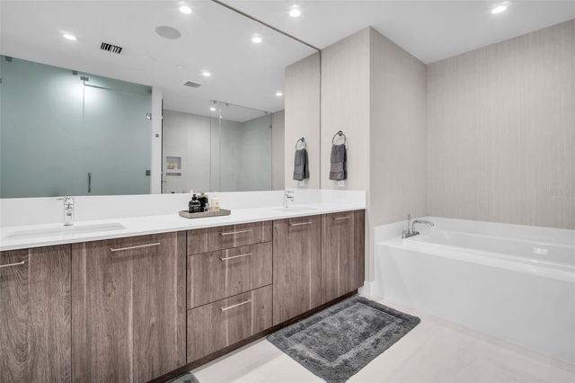 301 1ST STREET S 2501, St Petersburg, FL 33701