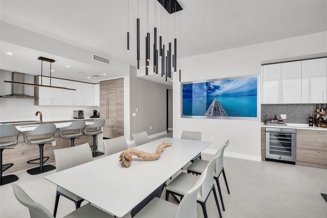 301 1ST STREET S 2501, St Petersburg, FL 33701