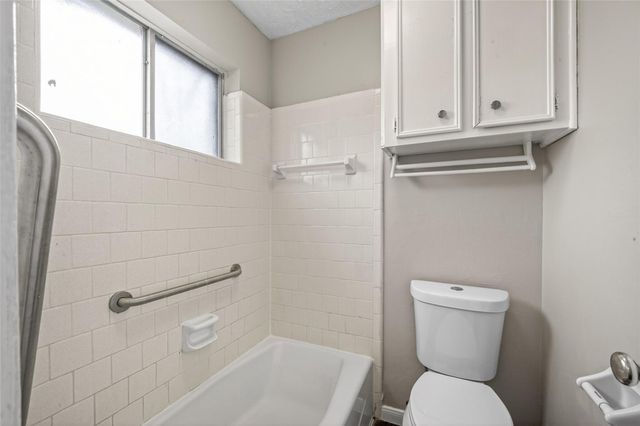 12711 Shannon Hills Drive, Houston, TX 77099