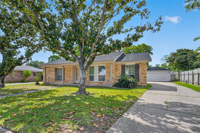 12711 Shannon Hills Drive, Houston, TX 77099