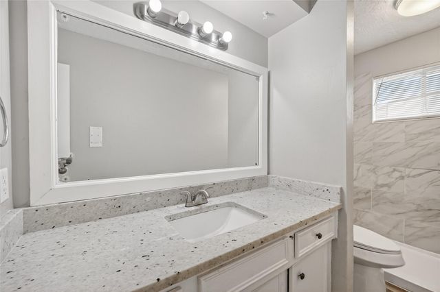 12711 Shannon Hills Drive, Houston, TX 77099