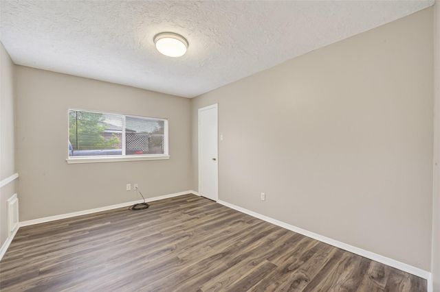 12711 Shannon Hills Drive, Houston, TX 77099