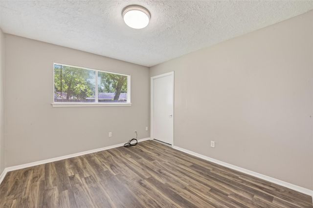 12711 Shannon Hills Drive, Houston, TX 77099