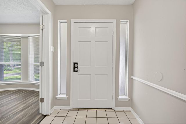 12711 Shannon Hills Drive, Houston, TX 77099