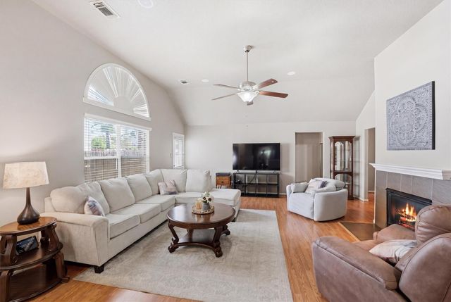 15410 Hickory Dale Street, Cypress, TX 77429