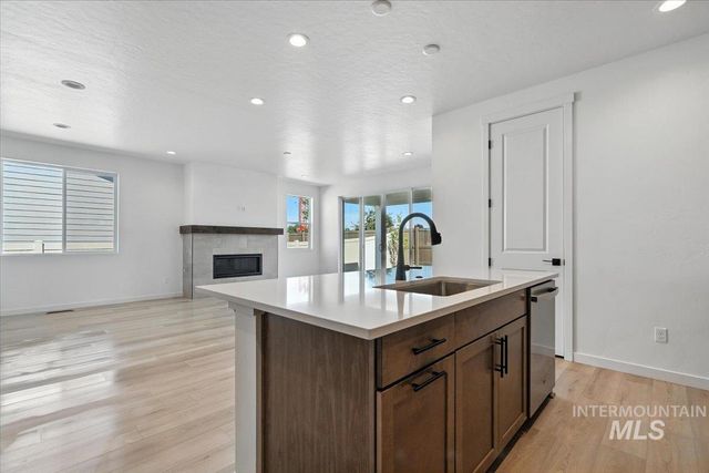 11180 W Campanula Ct, Star, ID 83669