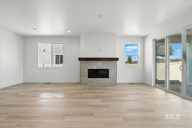 11180 W Campanula Ct, Star, ID 83669