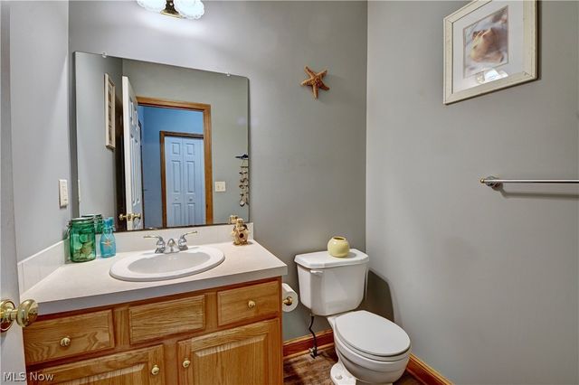 2390 Auberry Drive, Akron, OH 44312