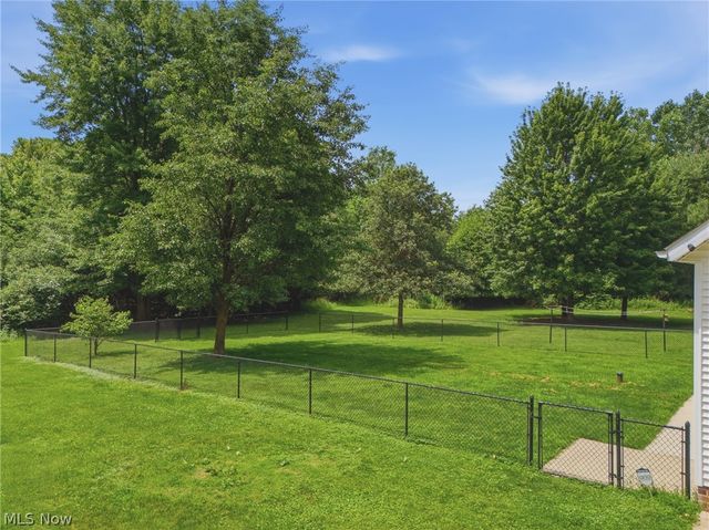 2390 Auberry Drive, Akron, OH 44312