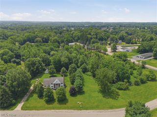 2390 Auberry Drive, Akron, OH 44312