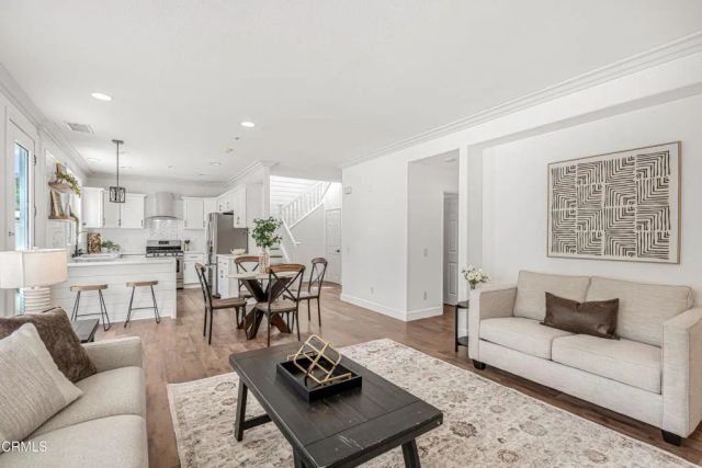 1117 Vaquero Drive, Oxnard, CA 93030