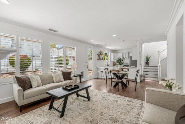 1117 Vaquero Drive, Oxnard, CA 93030