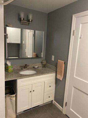 41 Bronx Rd, Boston, MA 02132
