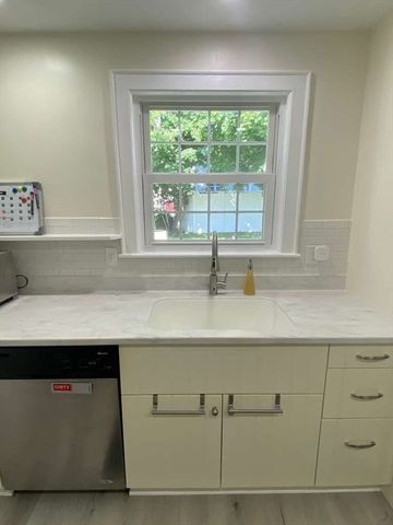 41 Bronx Rd, Boston, MA 02132