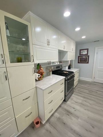 41 Bronx Rd, Boston, MA 02132