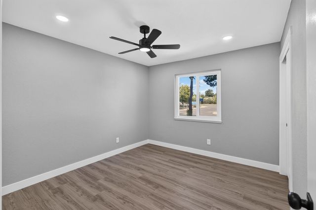 10102 Crawford Way, Sacramento, CA 95827
