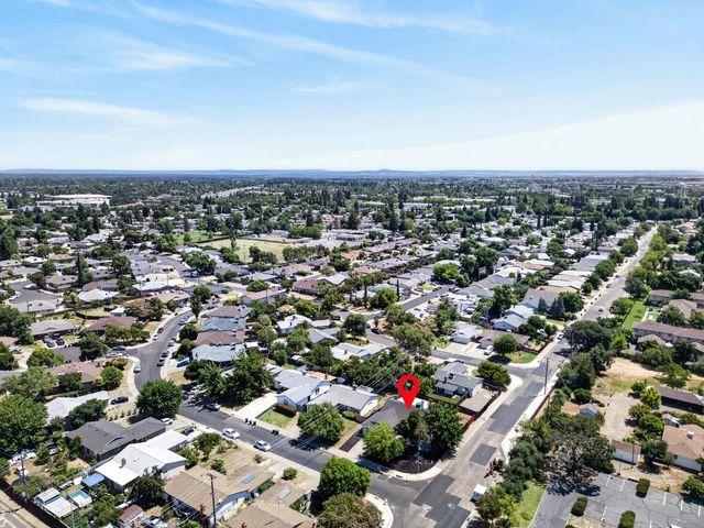 10102 Crawford Way, Sacramento, CA 95827