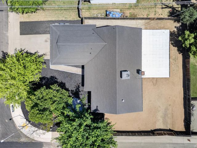 10102 Crawford Way, Sacramento, CA 95827