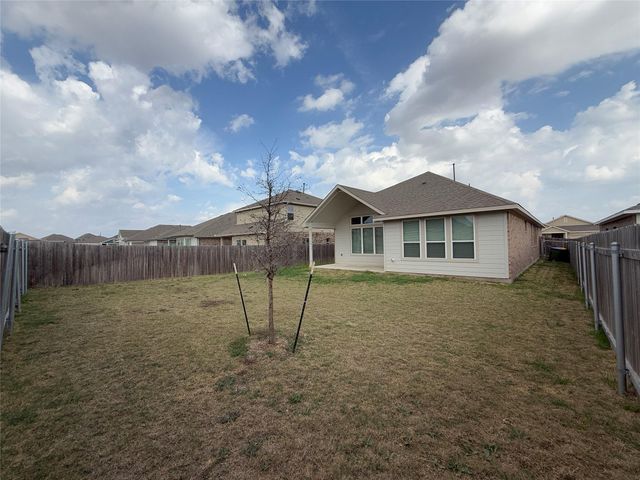 18300 Emu LN, Manor, TX 78653