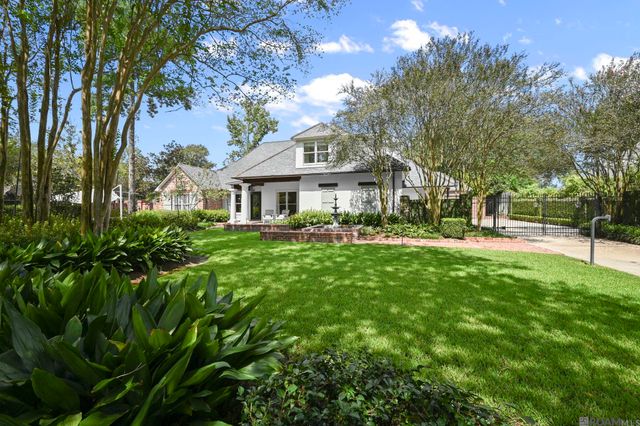 765 Myrtle View Dr, Baton Rouge, LA 70810