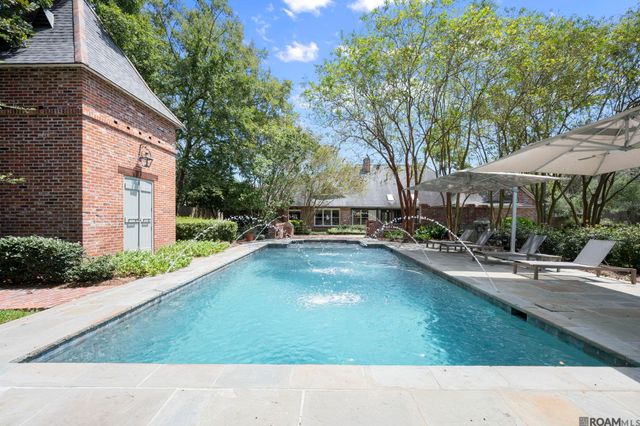 765 Myrtle View Dr, Baton Rouge, LA 70810