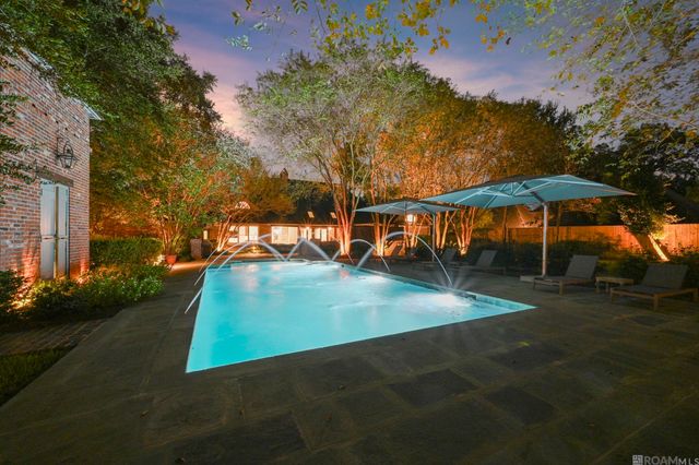 765 Myrtle View Dr, Baton Rouge, LA 70810