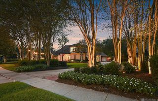 765 Myrtle View Dr, Baton Rouge, LA 70810