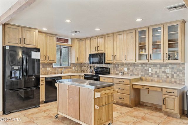 3155 W Elephant Head Road, Amado, AZ 85645