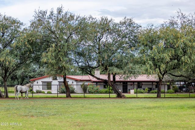 3155 W Elephant Head Road, Amado, AZ 85645