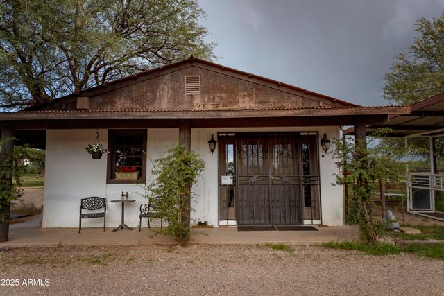 3155 W Elephant Head Road, Amado, AZ 85645
