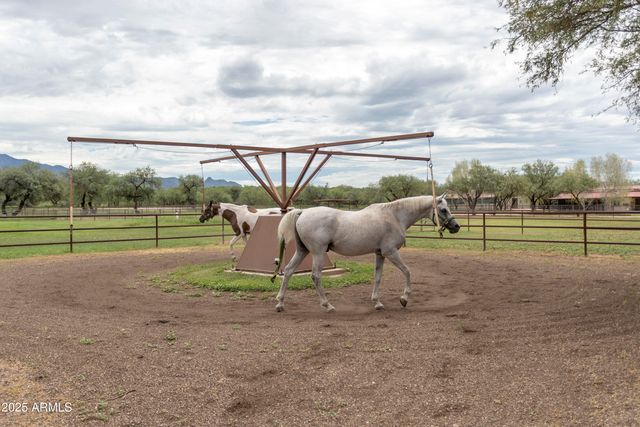 3155 W Elephant Head Road, Amado, AZ 85645