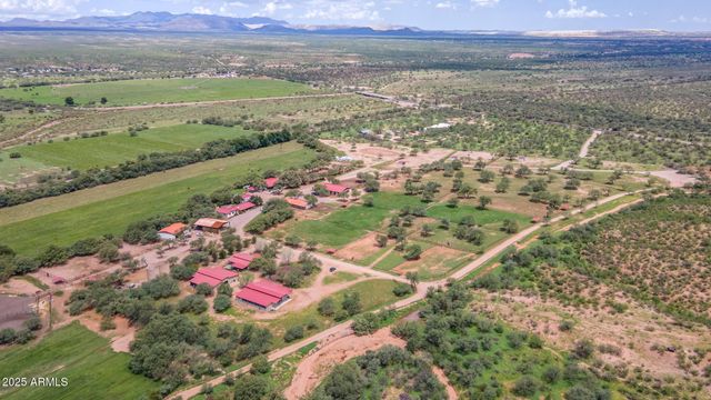 3155 W Elephant Head Road, Amado, AZ 85645