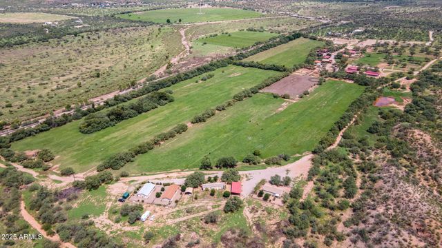3155 W Elephant Head Road, Amado, AZ 85645